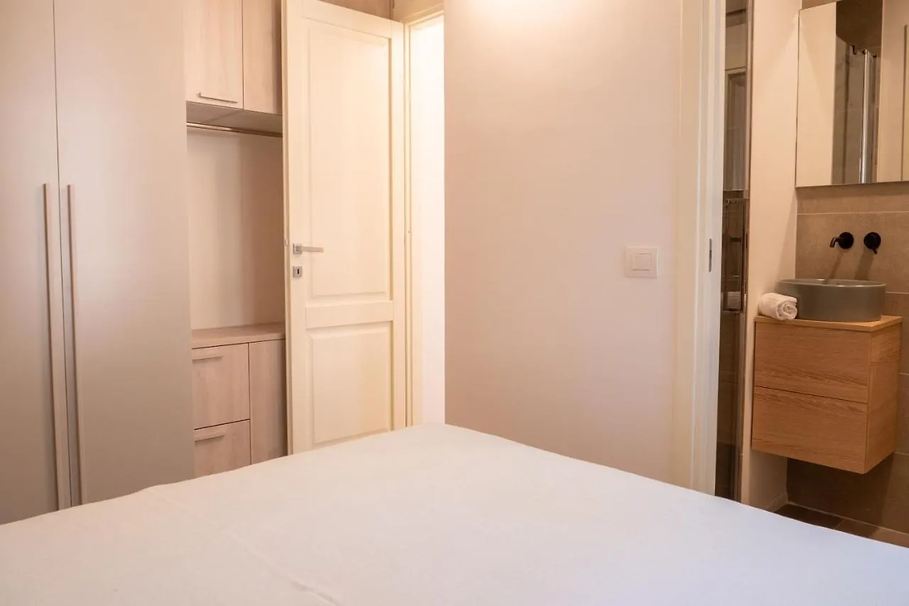 度假居 Villa Valentina 250M From The Beach - Happy Rentals 蓬塔迪亚