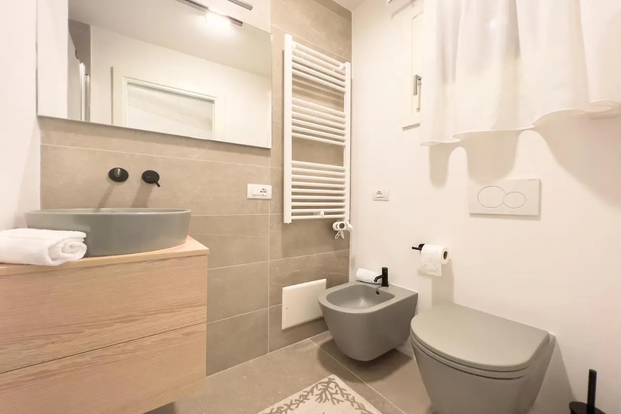 Villa Valentina 250M From The Beach - Happy Rentals 蓬塔迪亚